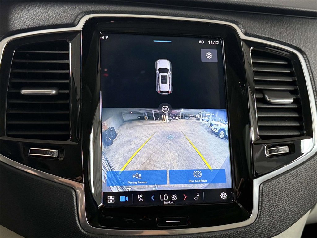 Used 2023 Volvo XC90 T8 Plus image 7