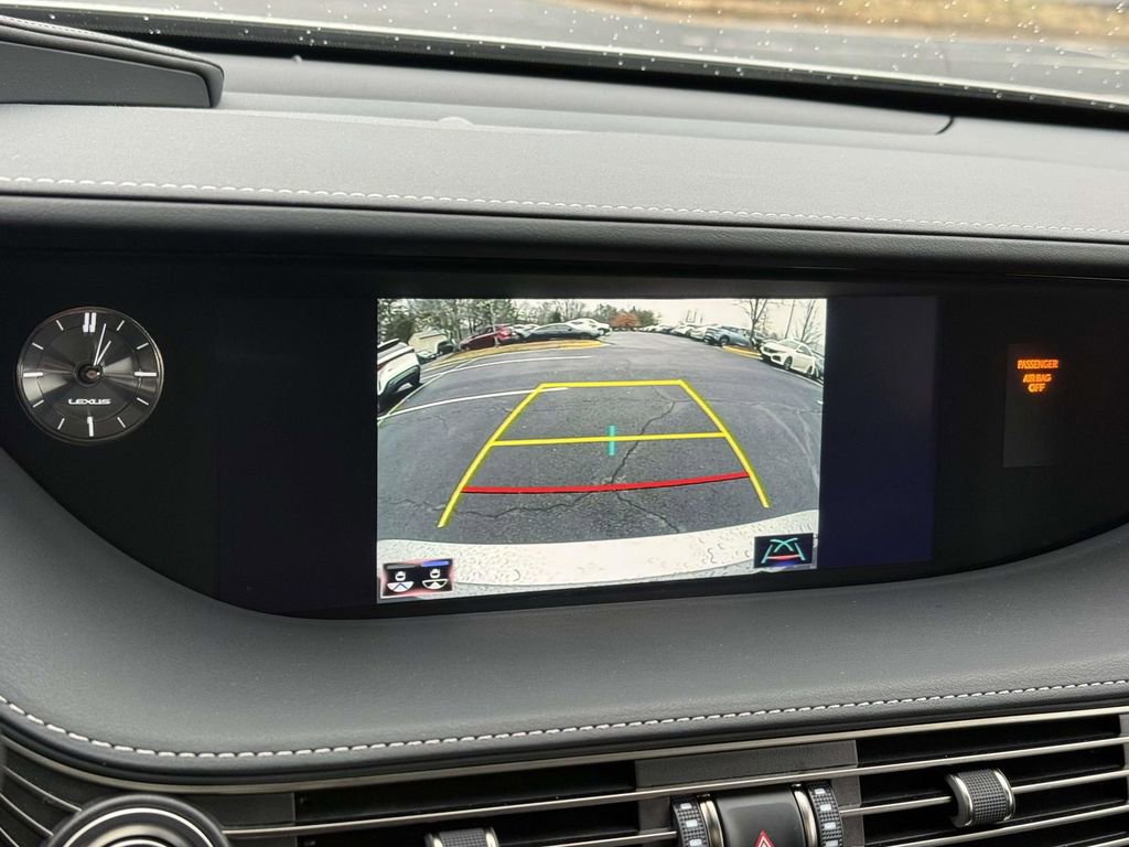 Used 2018 Lexus LS 500 AWD w/ Accessory Package (Z1) image 11