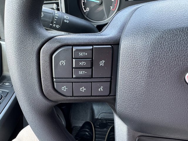 New 2025 Ford F350 XLT w/ FX4 Off-Road Package image 15