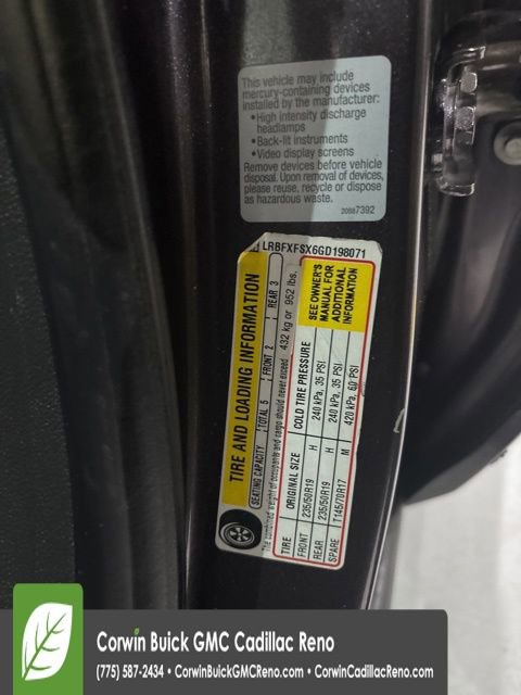 Used 2016 Buick Envision Premium w/ Driver Confidence Package image 38