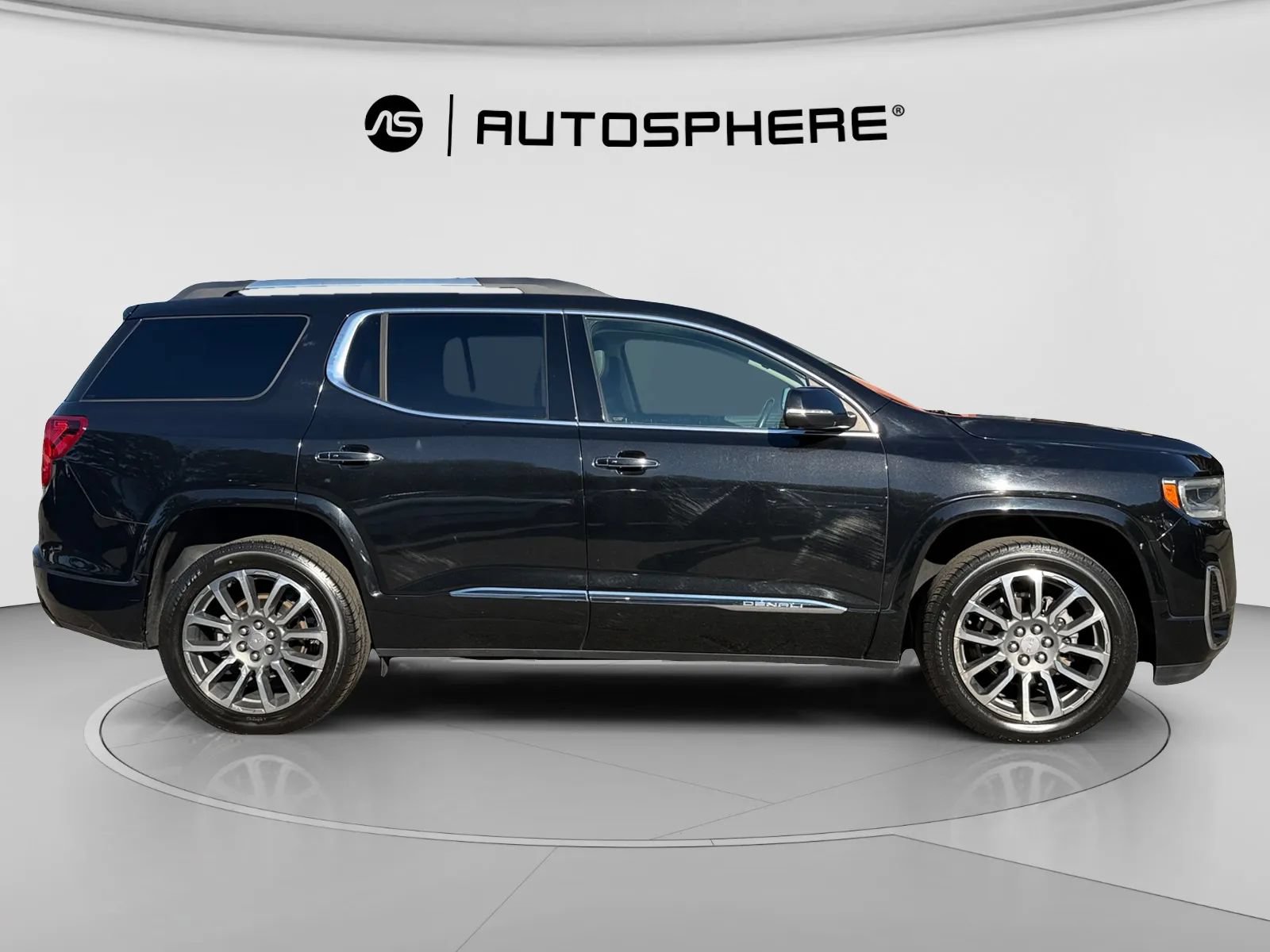 Used 2021 GMC Acadia Denali w/ Denali Ultimate Package AWD/4WD image 10