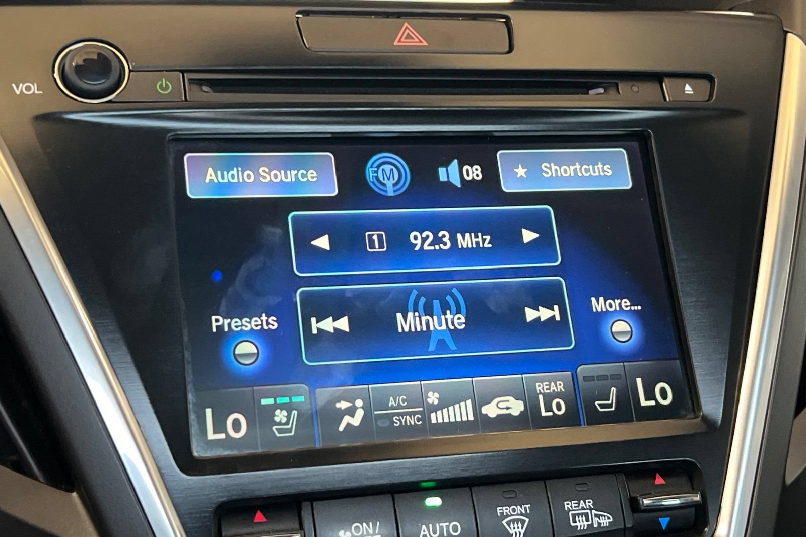 Used 2014 Acura MDX SH-AWD w/ Advance Package image 19