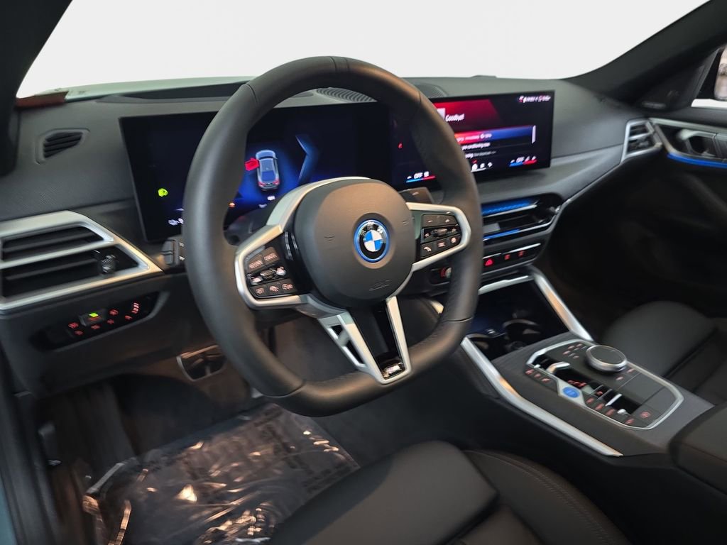 Used 2025 BMW i4 xDrive40i w/ M Sport Package image 19
