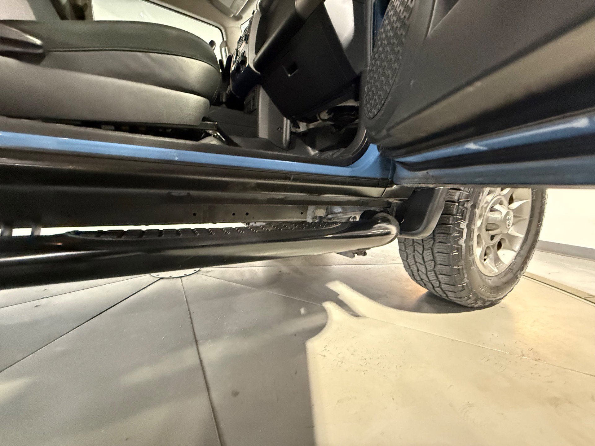 Used 2013 Toyota FJ Cruiser 4WD w/ Convenience Pkg image 52