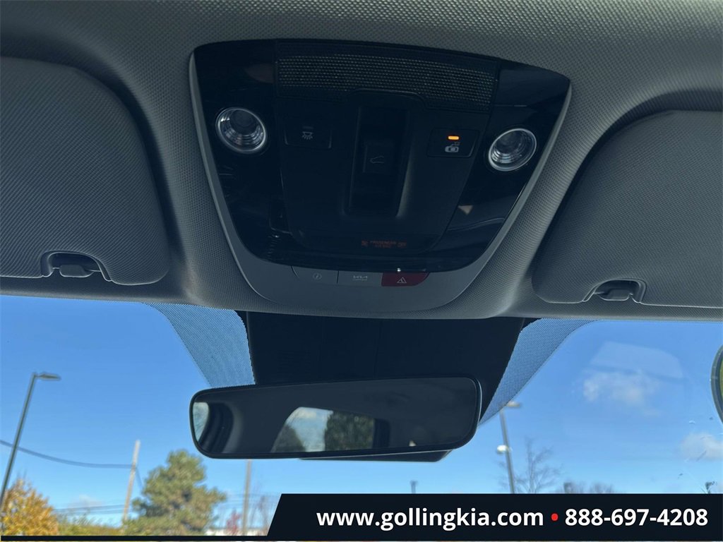 Certified 2023 Kia Sorento SX image 31