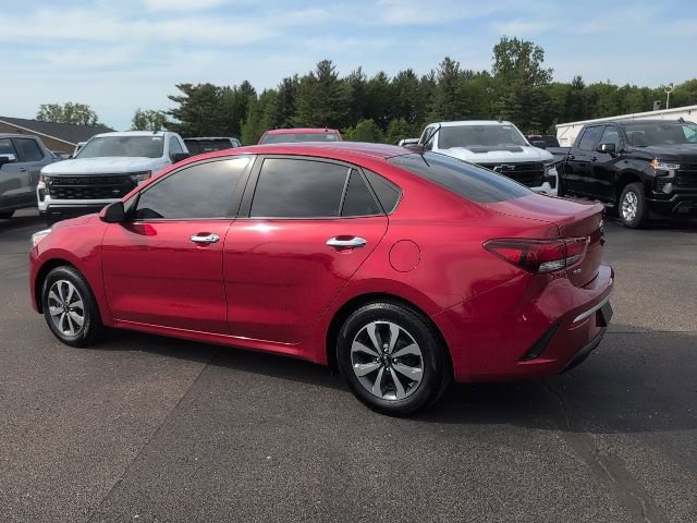 Used 2021 Kia Rio S w/ Technology Package FWD image 4