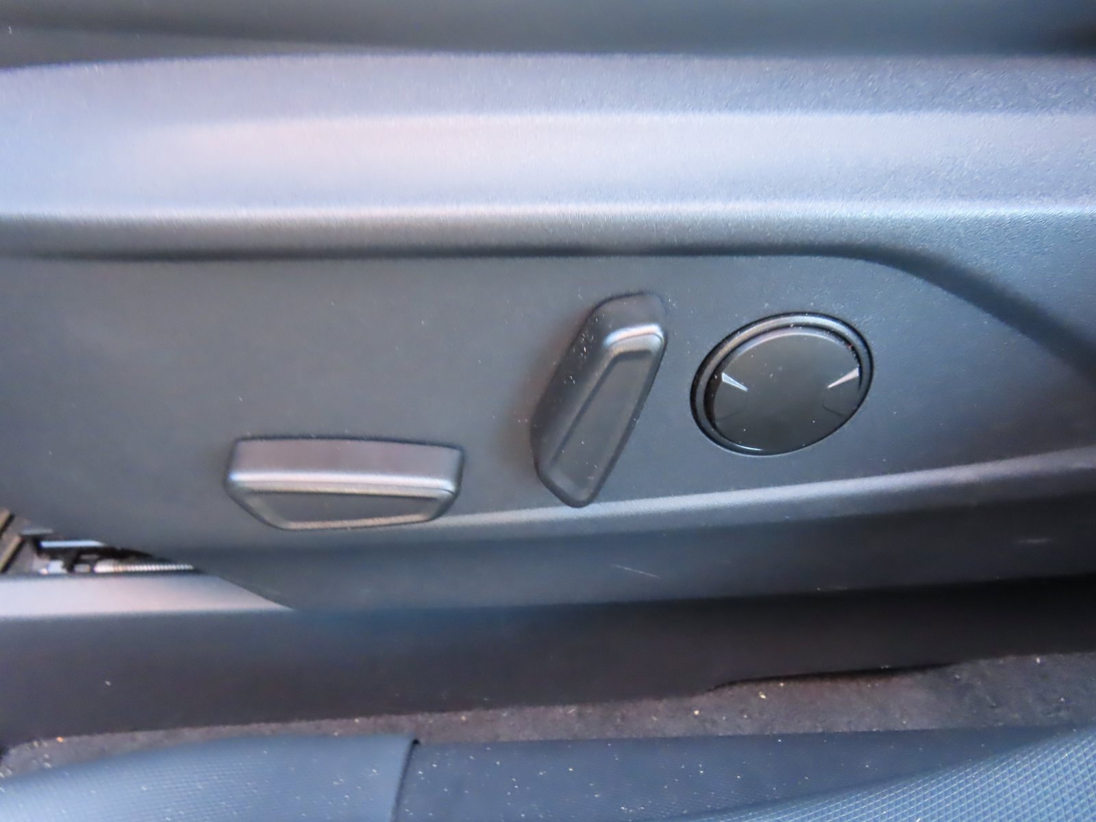 Used 2025 Ford Mustang Mach-E Premium image 30