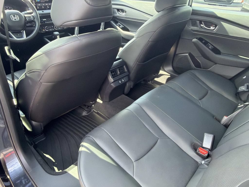 Used 2025 Honda Accord Touring image 15