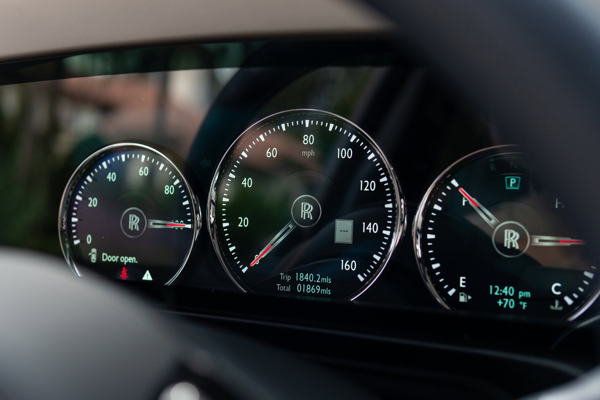 Used 2023 Rolls-Royce Ghost Black Badge w/ Black Badge Ghost Package image 68