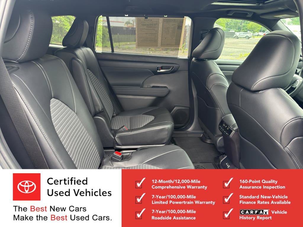 Certified 2026 Toyota Highlander XSE AWD/4WD image 14