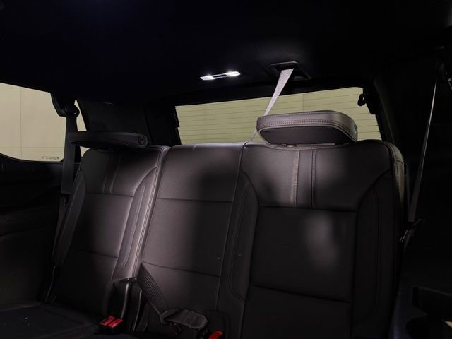 Used 2024 Chevrolet Tahoe RST w/ Luxury Package AWD/4WD image 31