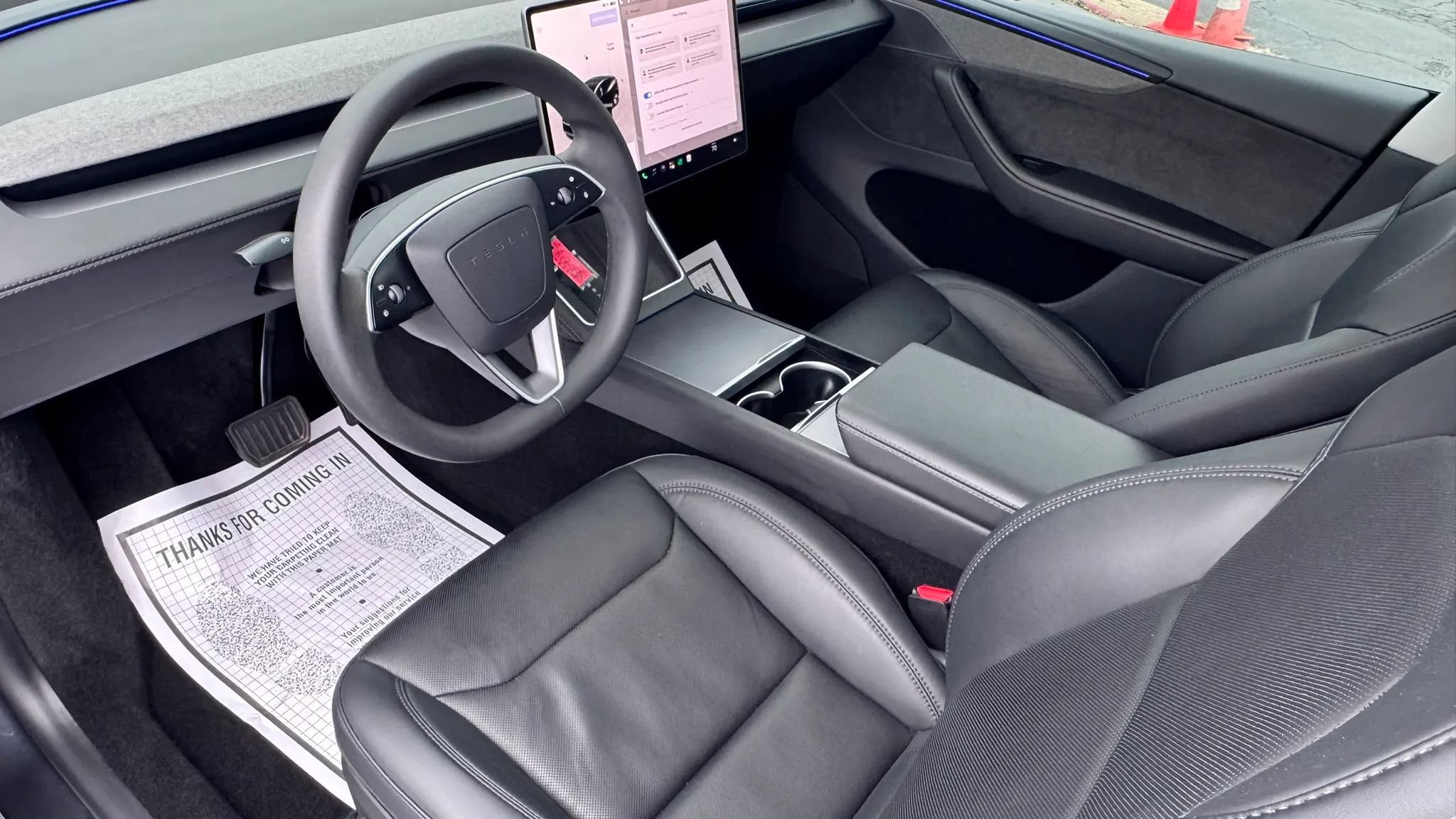 Used 2026 Tesla Model Y AWD image 8