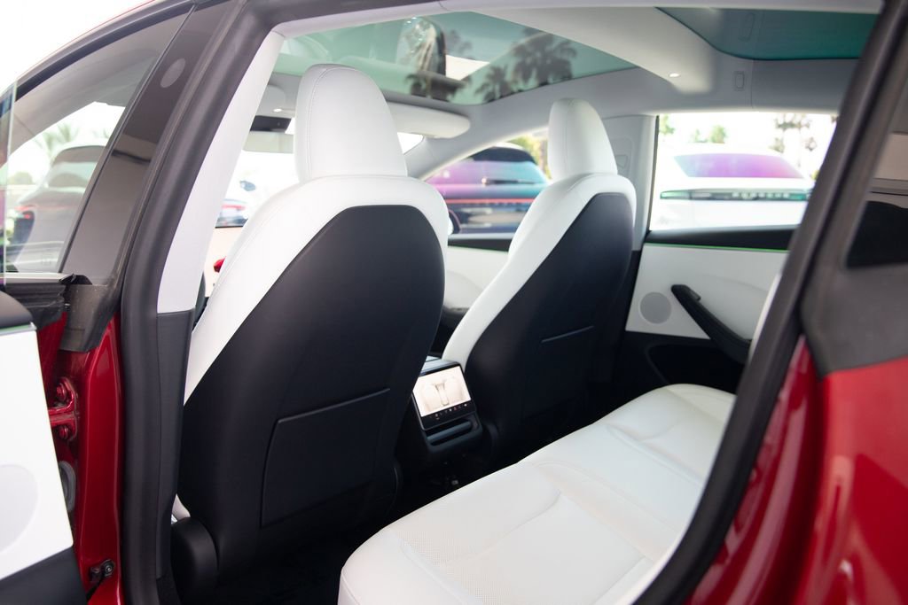 Used 2024 Tesla Model 3 Long Range AWD/4WD image 14