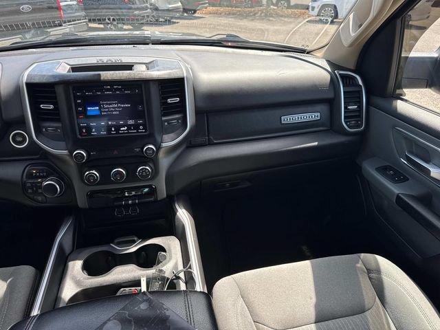 Used 2020 RAM 1500 Big Horn AWD/4WD image 17