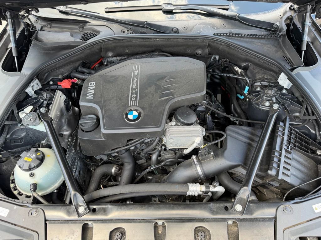 Used 2016 BMW 528i Sedan image 12