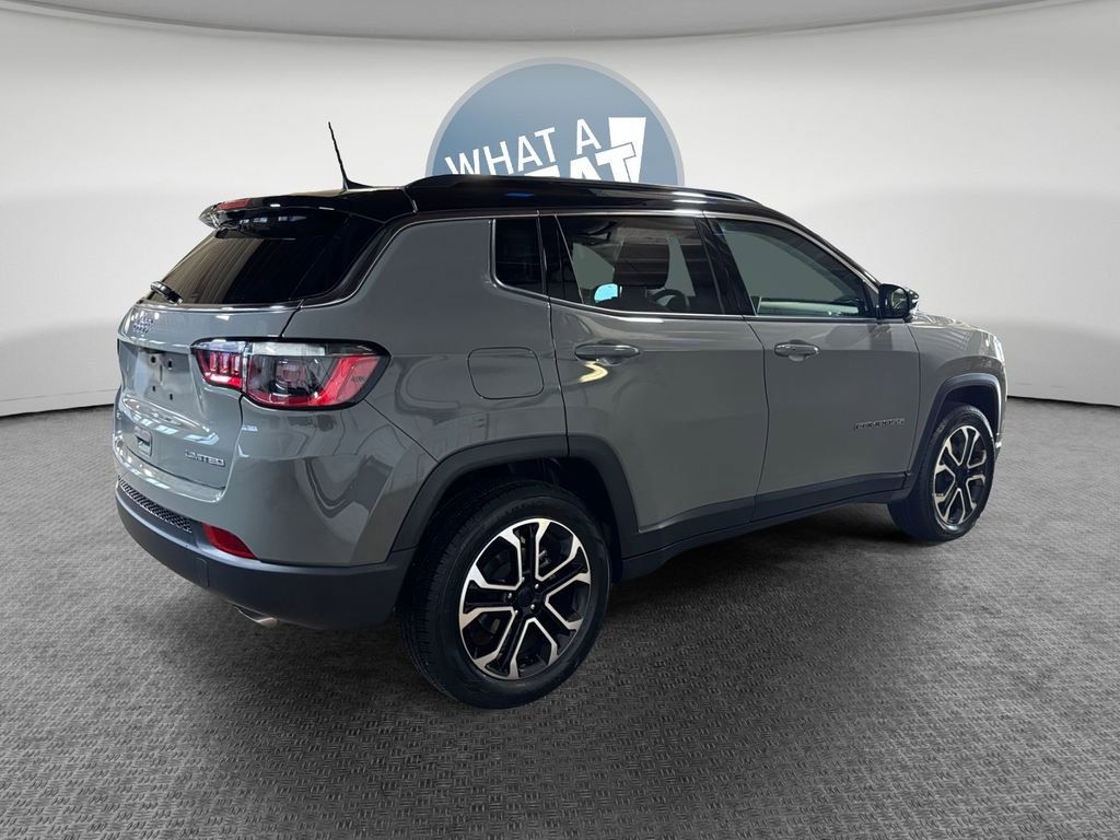 Used 2022 Jeep Compass Limited w/ Sun and Sound Group image 3