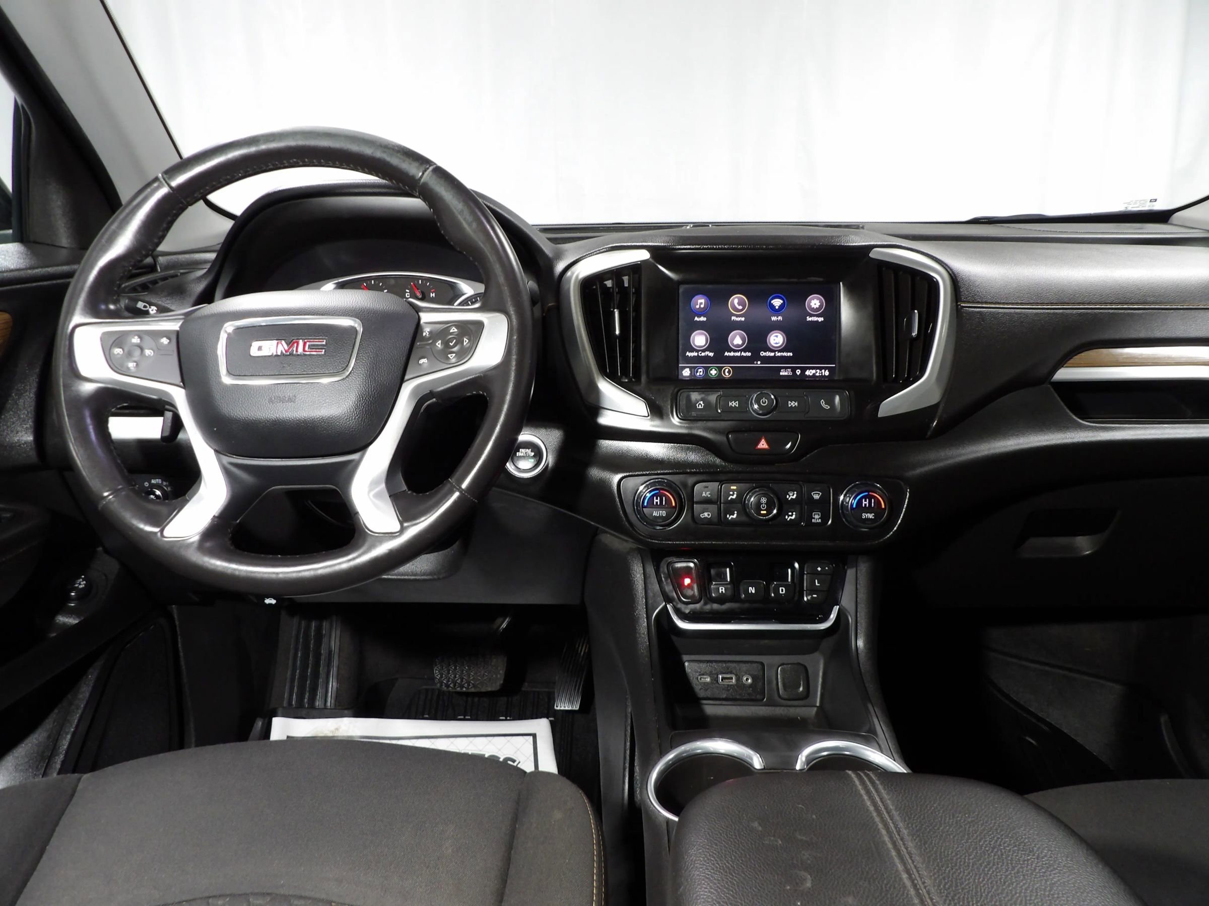Used 2021 GMC Terrain SLE w/ Driver Convenience Package FWD image 14