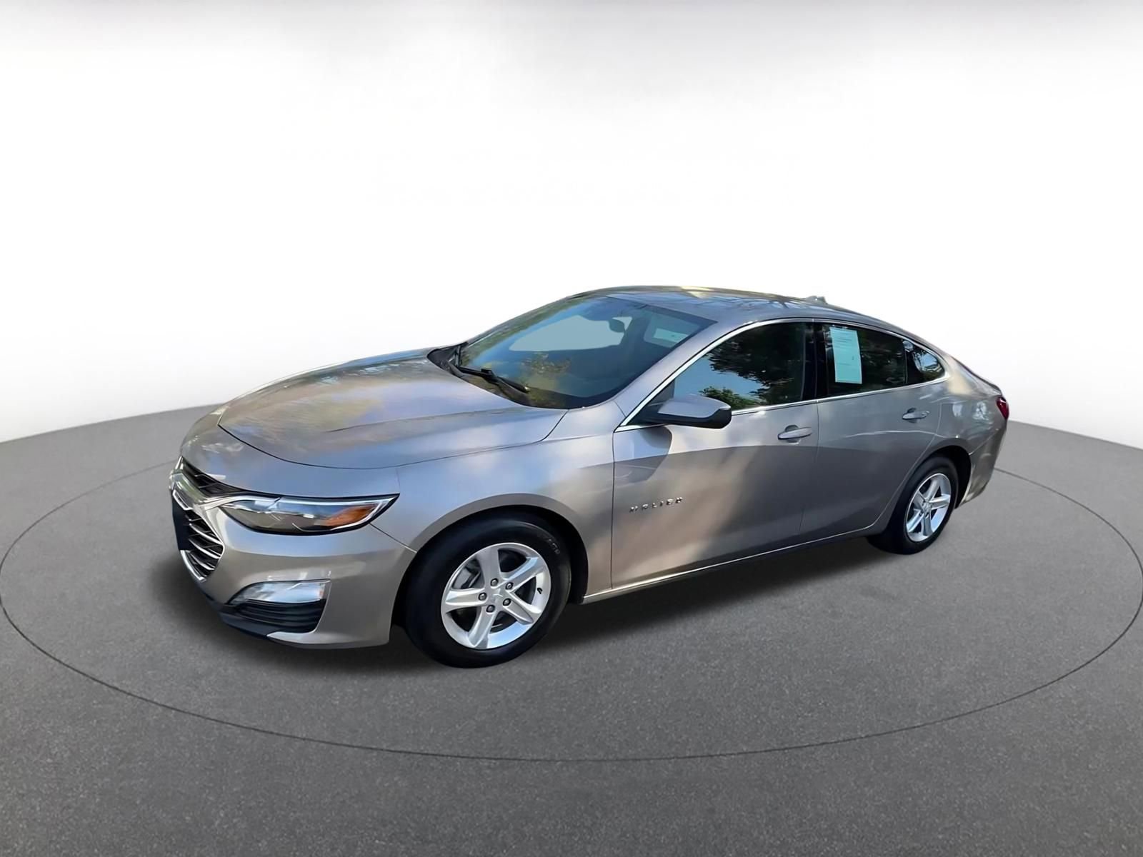 Used 2024 Chevrolet Malibu LT image 8