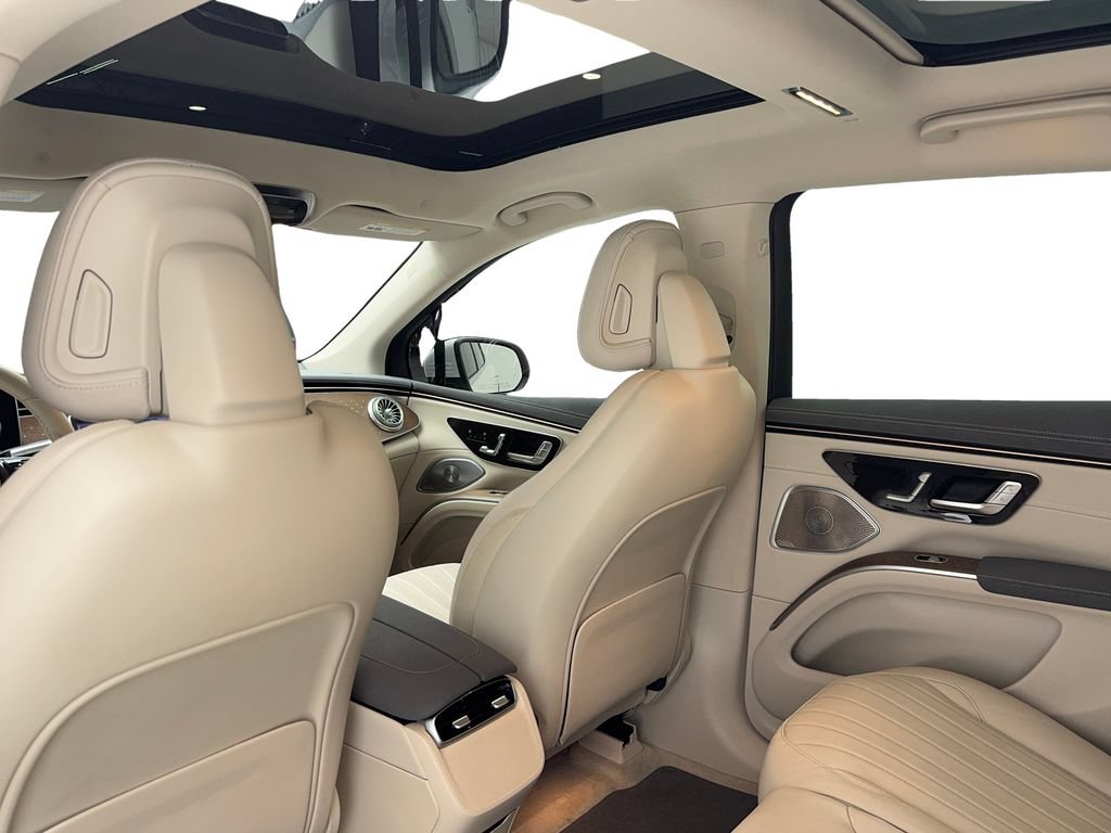 Used 2023 Mercedes-Benz EQS 450+ SUV image 47
