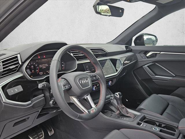 Used 2025 Audi Q3 2.0T Premium Plus w/ Premium Plus Package AWD/4WD image 12