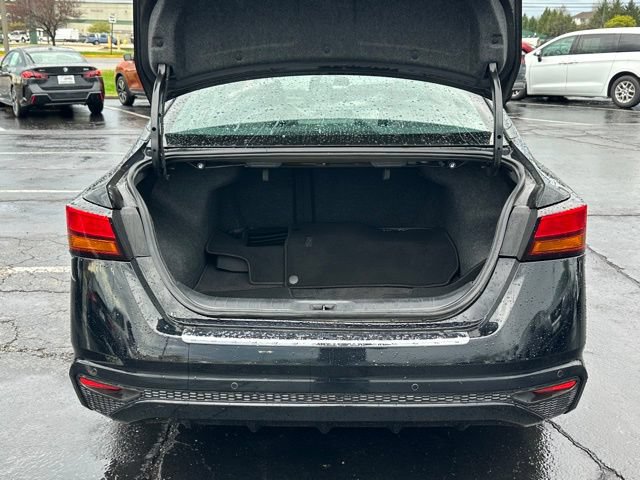 Used 2022 Nissan Altima 2.5 SV FWD image 16