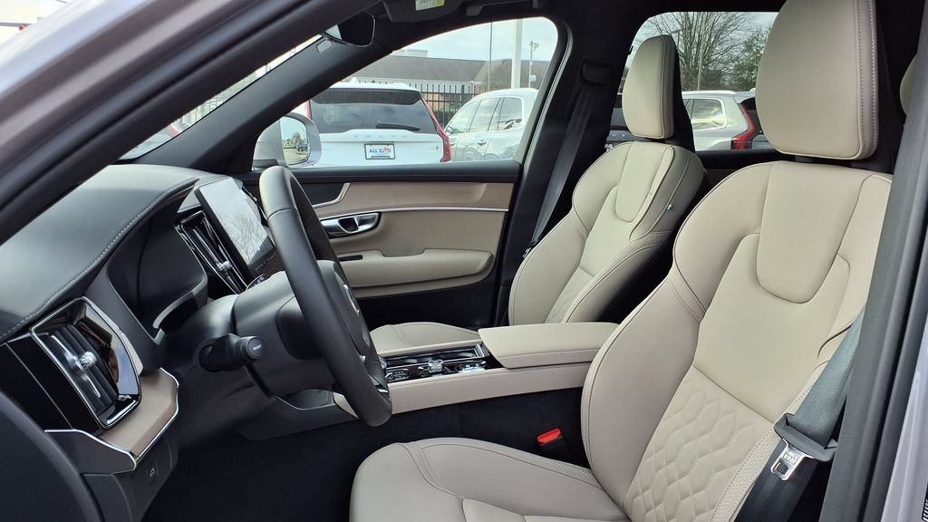 New 2026 Volvo XC90 B5 Core AWD/4WD image 14