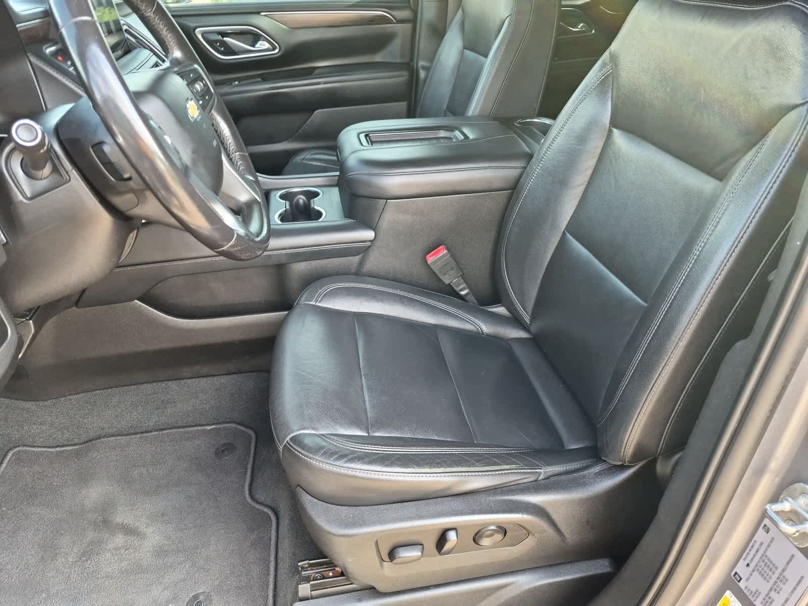Used 2021 Chevrolet Tahoe LT AWD/4WD image 16