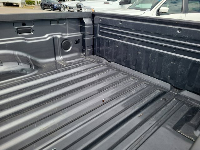 Used 2023 Nissan Frontier SV w/ Midnight Edition Package image 15