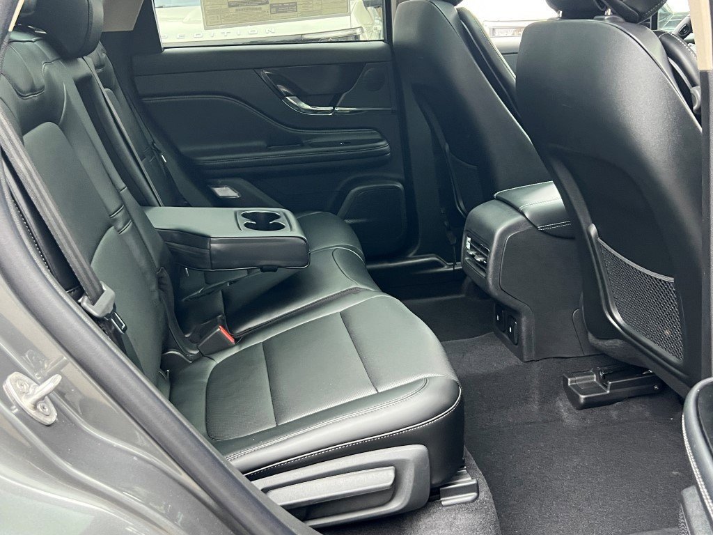 New 2026 Lincoln Corsair Premiere AWD/4WD image 11