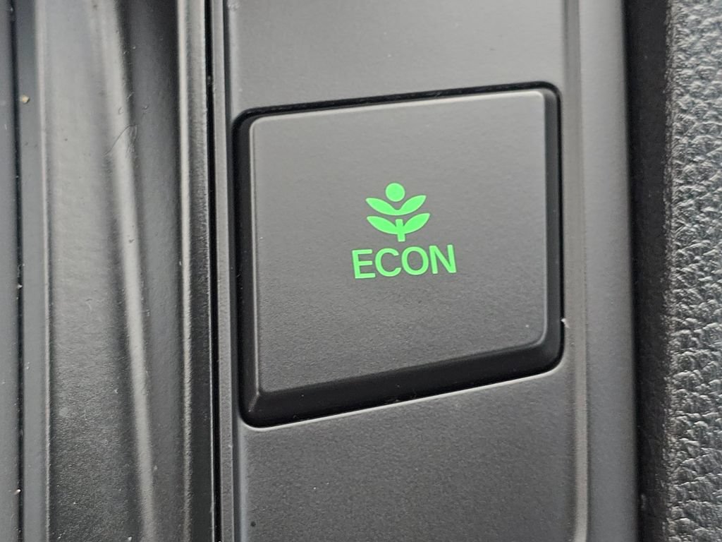 Used 2018 Honda CR-V LX image 28