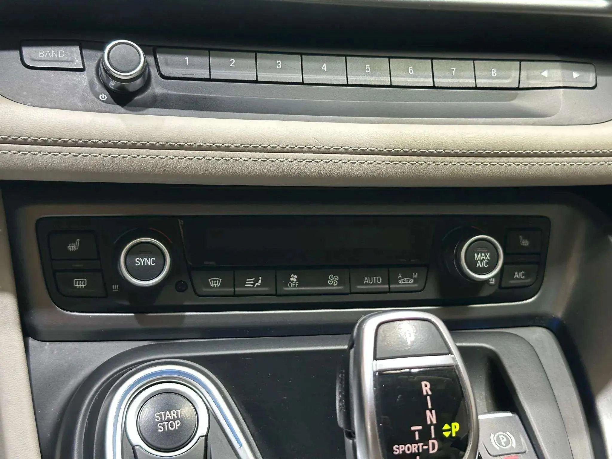 Used 2016 BMW i8 image 58