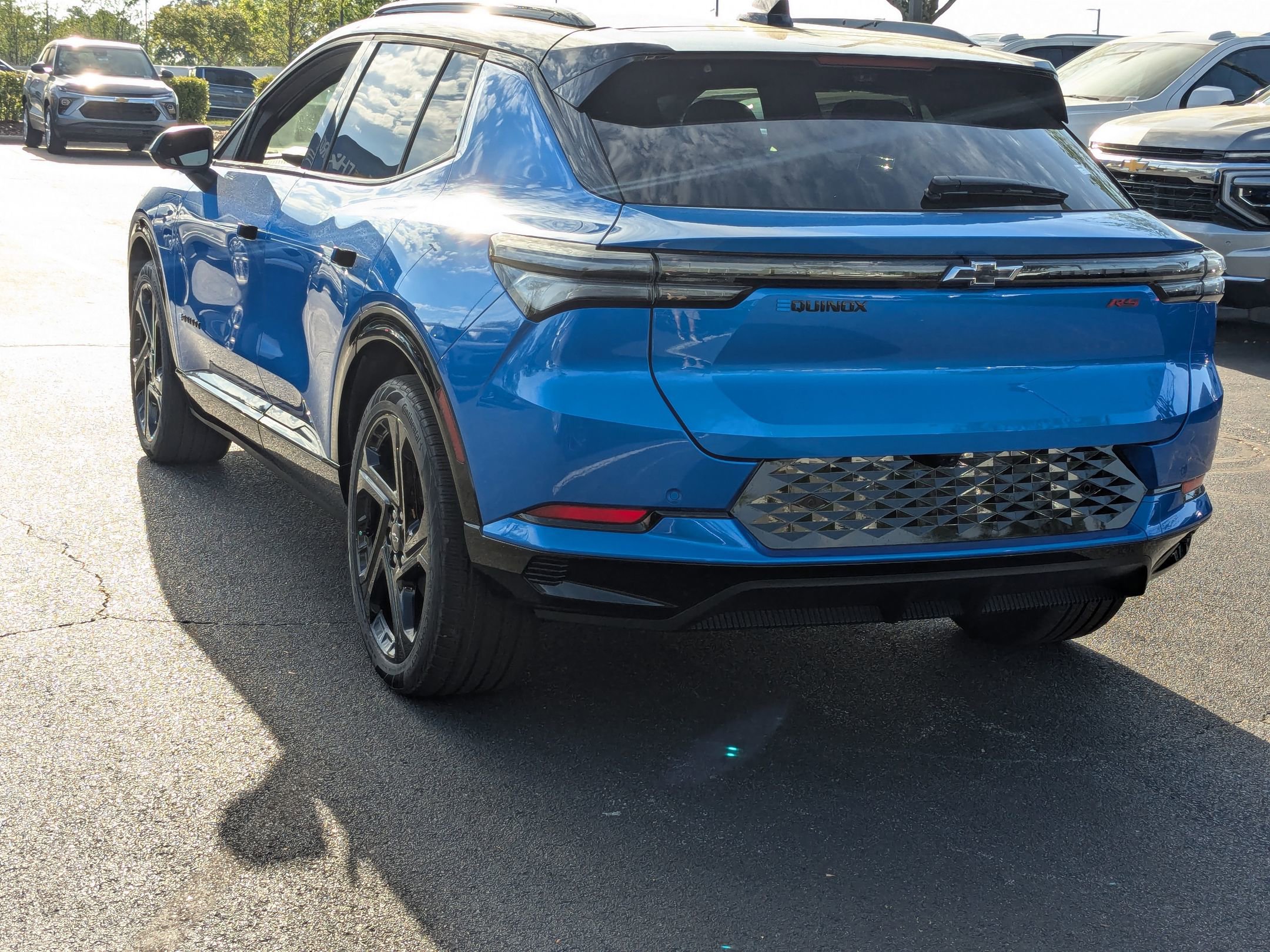 New 2026 Chevrolet Equinox EV RS image 7