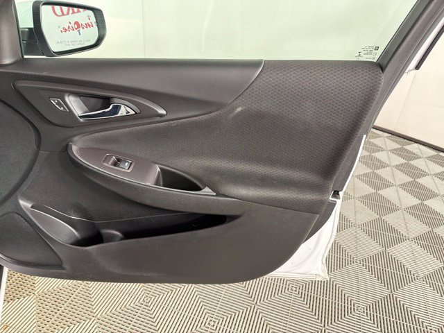 Used 2021 Chevrolet Malibu RS FWD image 35