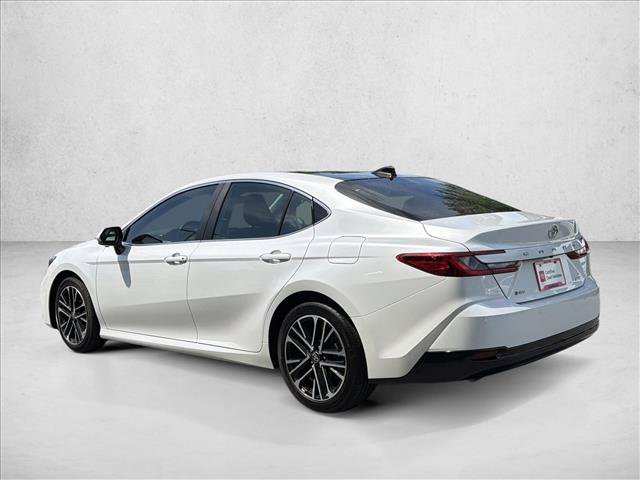 Used 2026 Toyota Camry XLE w/ Premium Plus Package FWD image 7