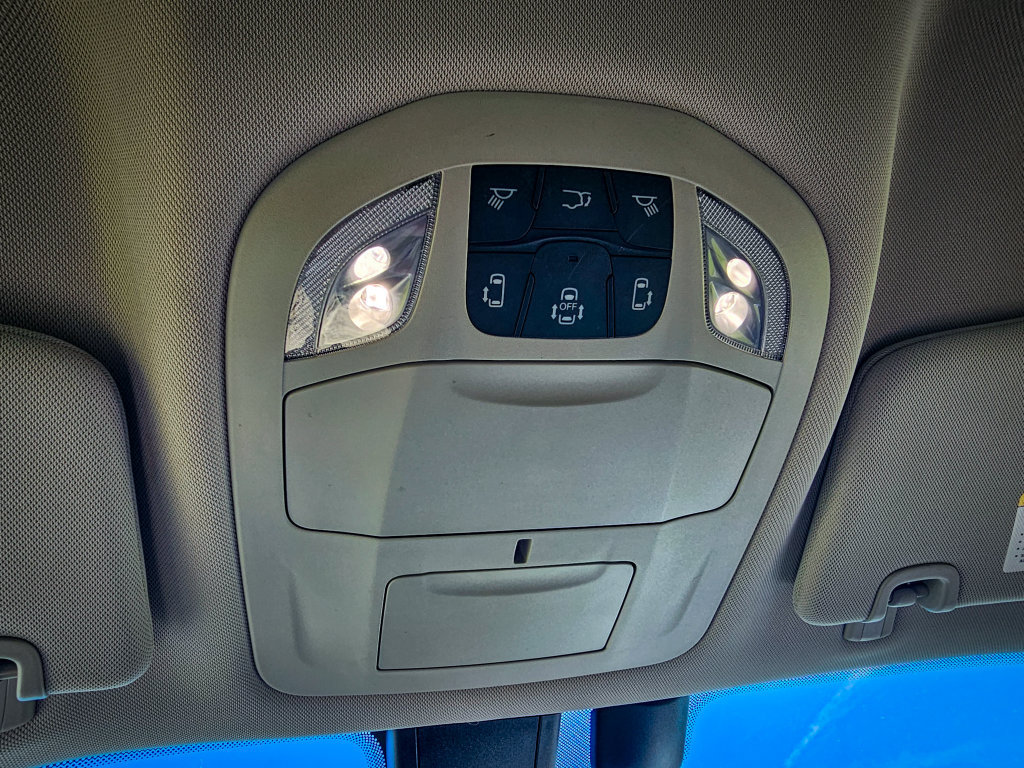 Used 2019 Chrysler Pacifica Touring-L FWD image 29