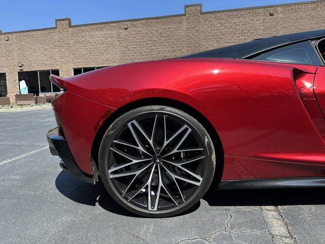 Used 2023 McLaren GT image 15