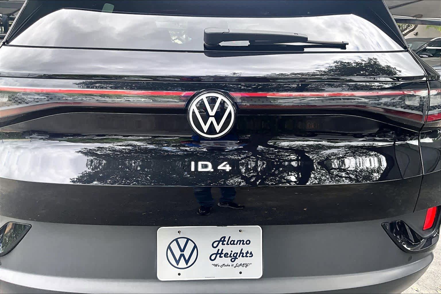 Used 2023 Volkswagen ID.4 Pro S RWD image 32