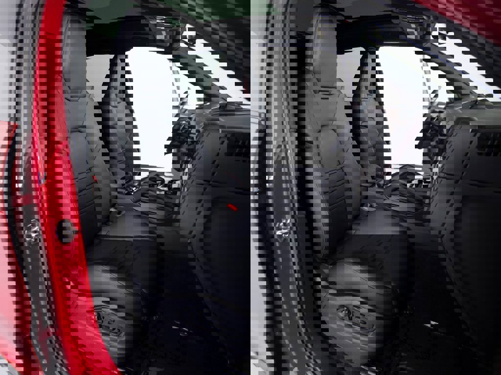 New 2026 Porsche Cayenne GTS image 33