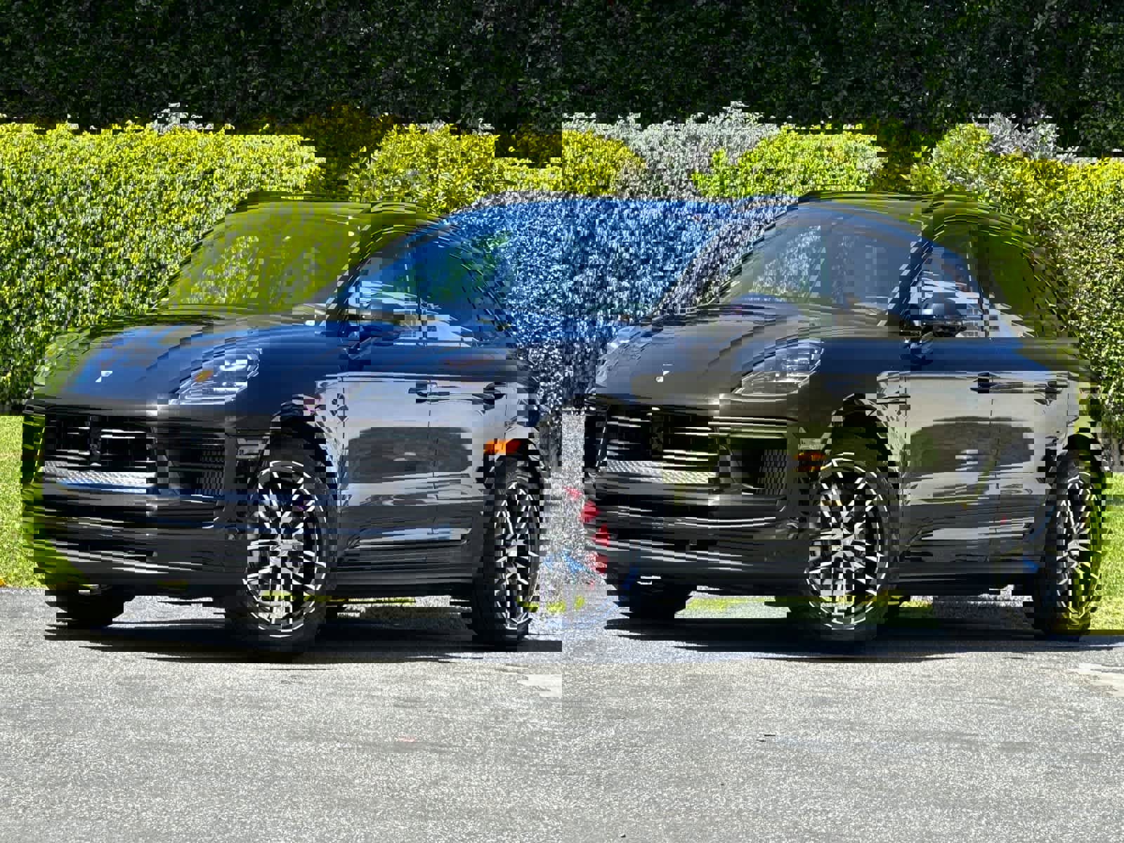 New 2026 Porsche Macan S image 1