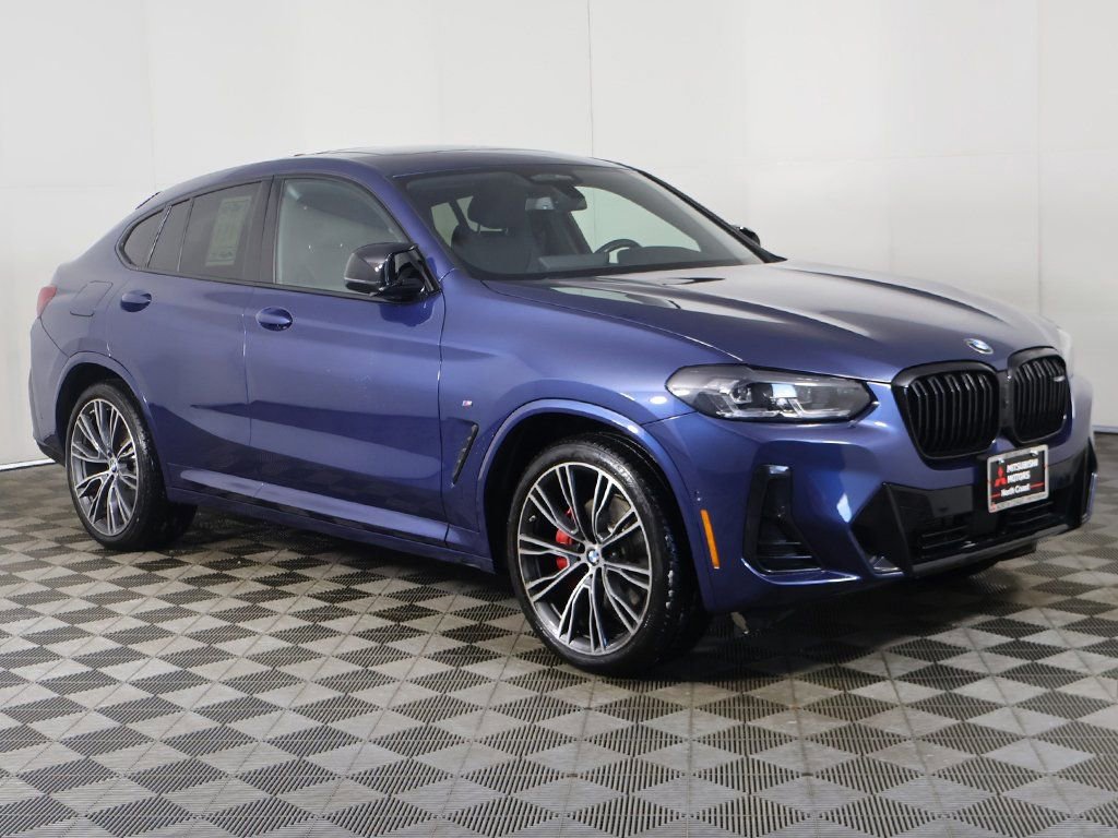Used 2024 BMW X4 M40i w/ Premium Enhanced Package image 56
