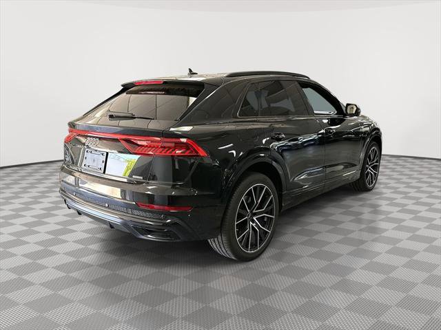 Used 2022 Audi Q8 Premium Plus w/ Premium Plus Package AWD/4WD image 5