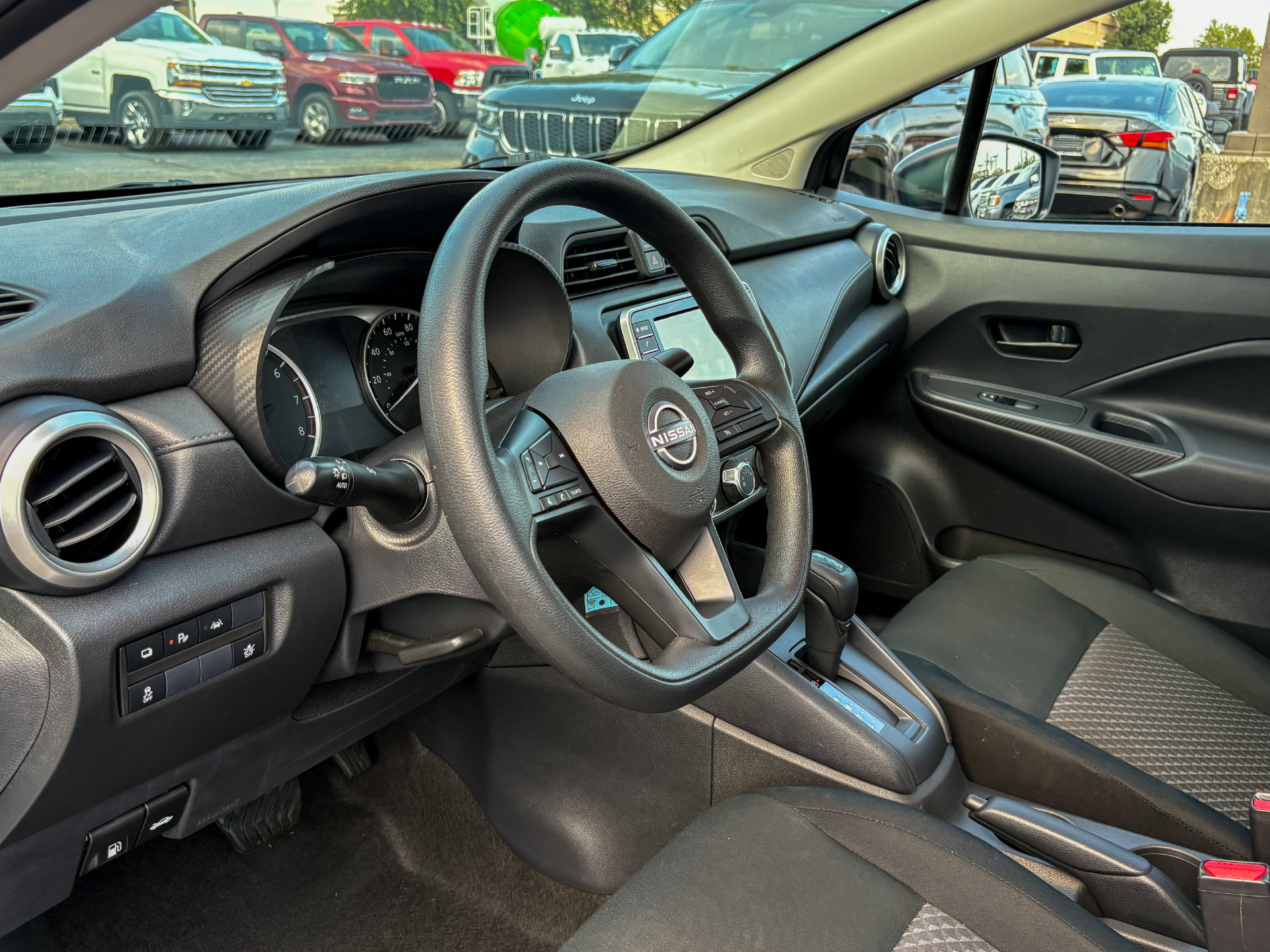 Used 2024 Nissan Versa S w/ S Plus Package FWD image 17