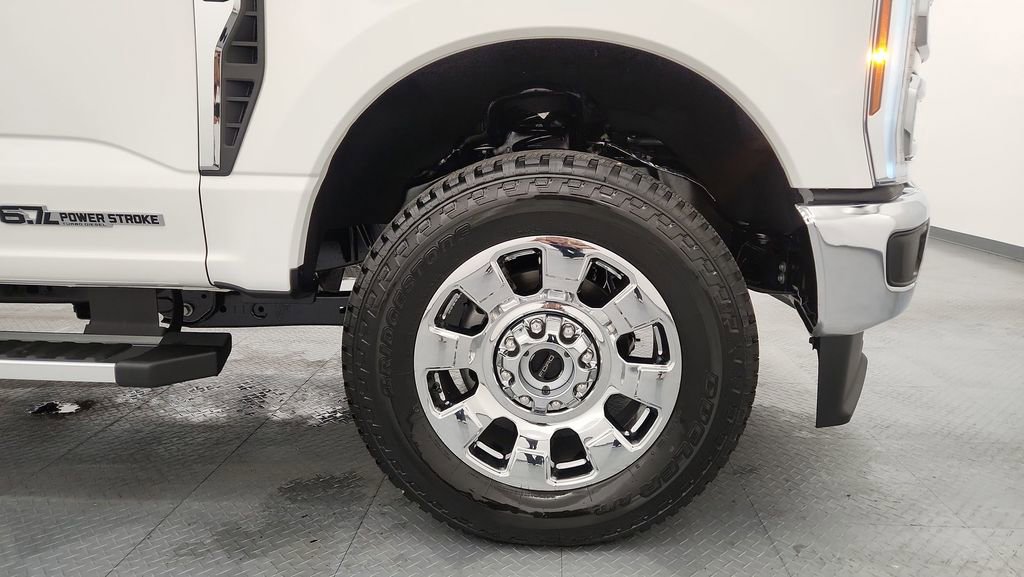 New 2026 Ford F350 Lariat w/ Chrome Package image 12