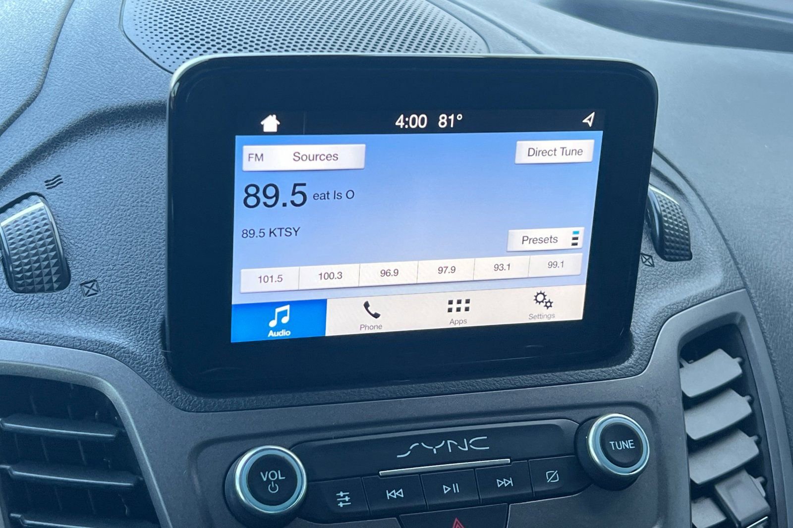 Used 2020 Ford Transit Connect XLT FWD image 20