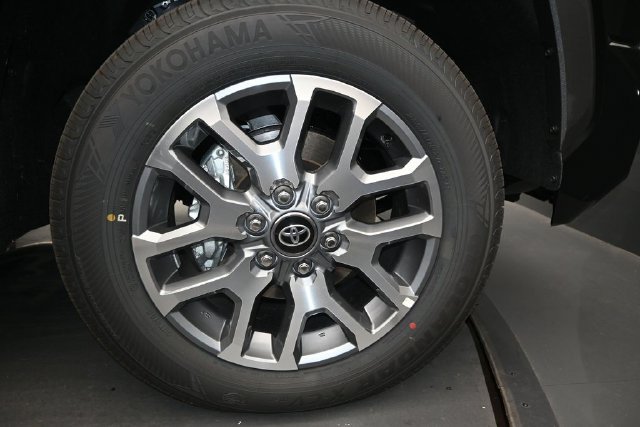 New 2026 Toyota Tundra 1794 Edition AWD/4WD image 17