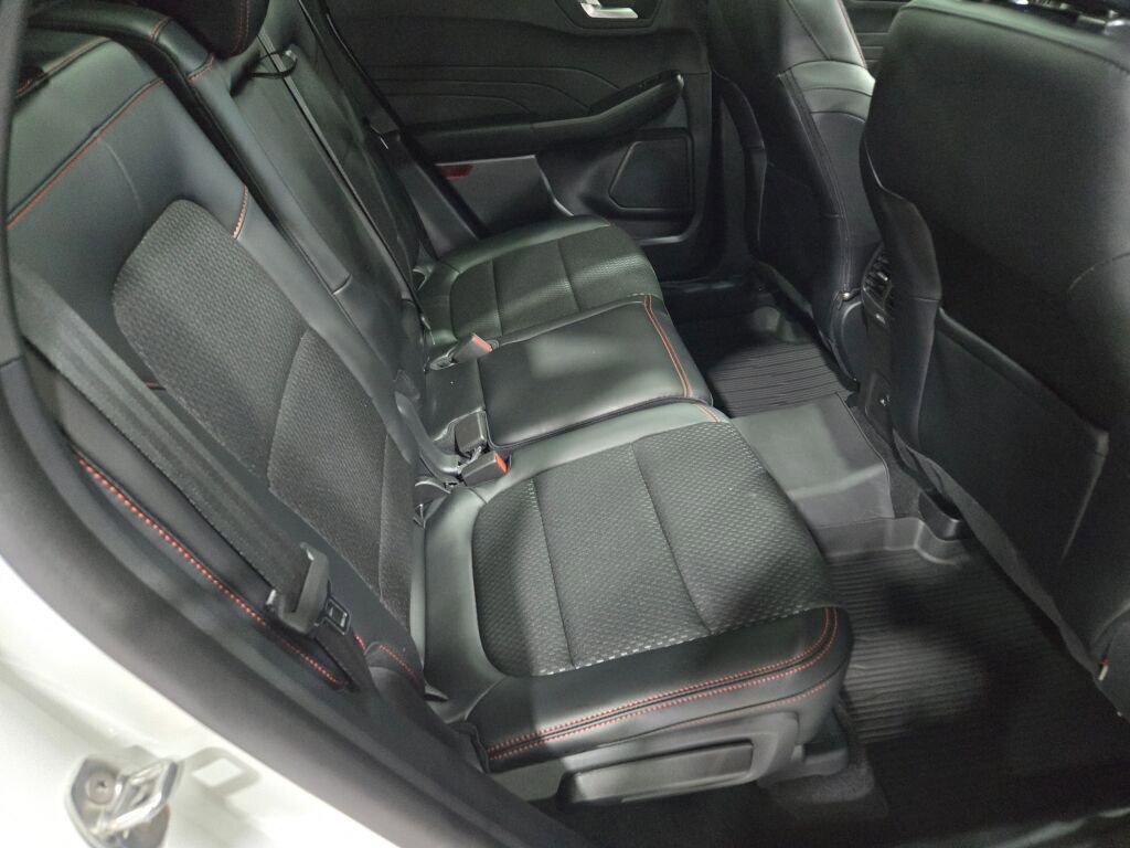 New 2025 Ford Escape ST-Line w/ Tech Pack #1 image 10