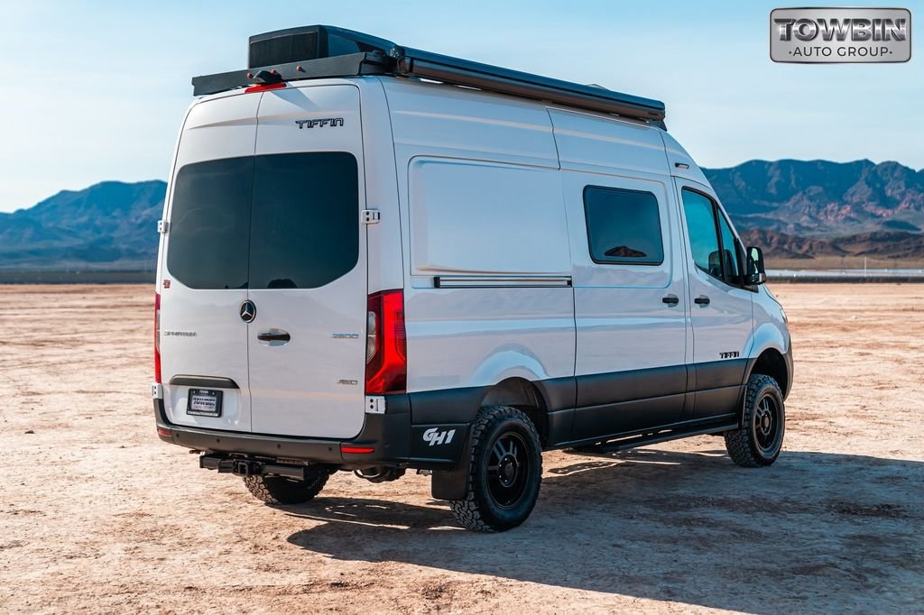 Used 2023 Mercedes-Benz Sprinter 2500 image 7