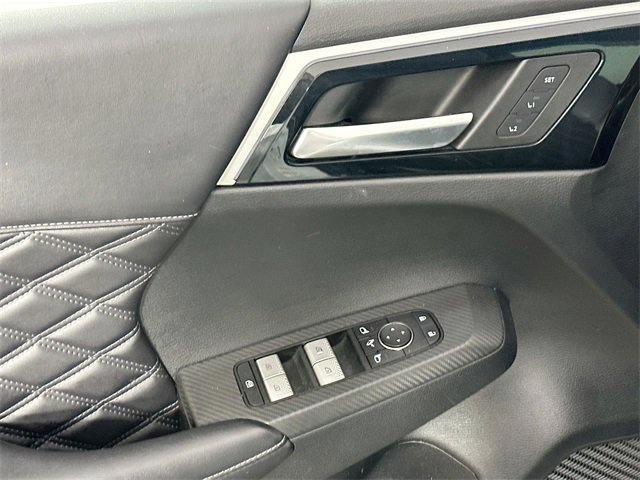 Used 2023 Mitsubishi Outlander SEL Black Edition image 25