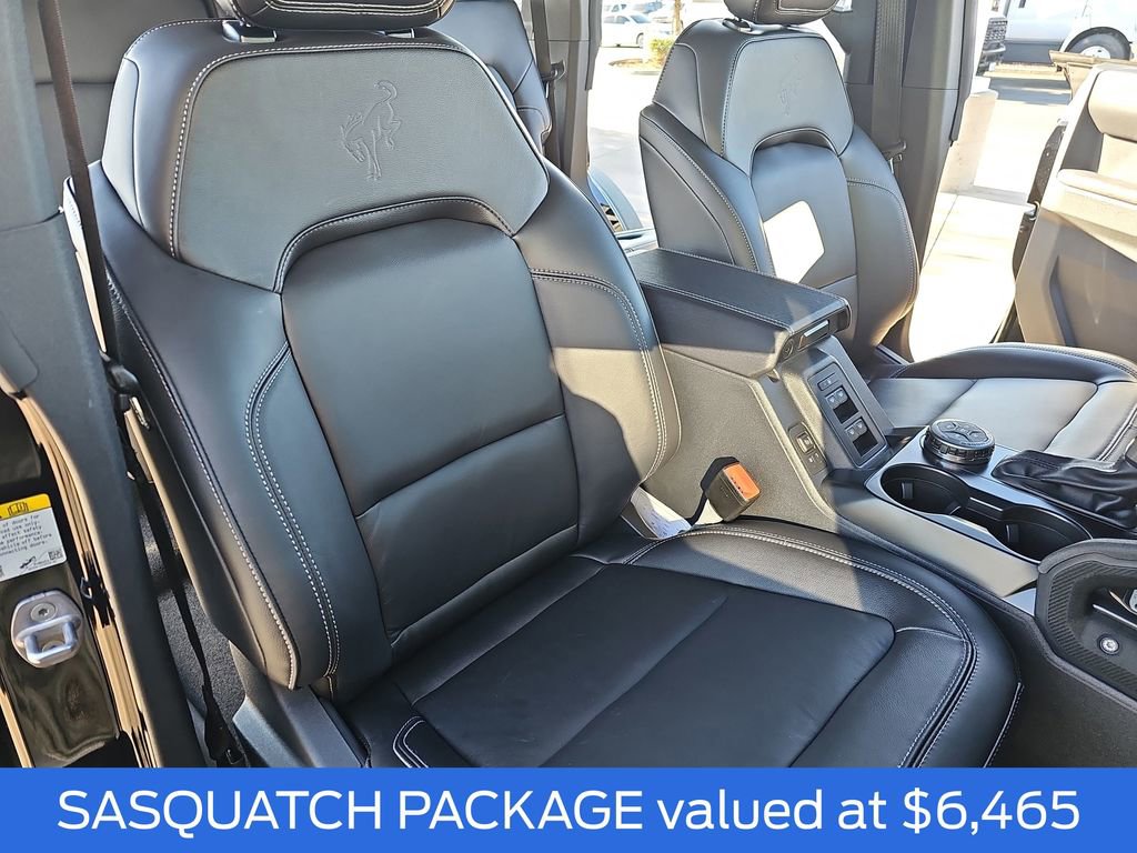 New 2025 Ford Bronco Outer Banks w/ Sasquatch Package image 10