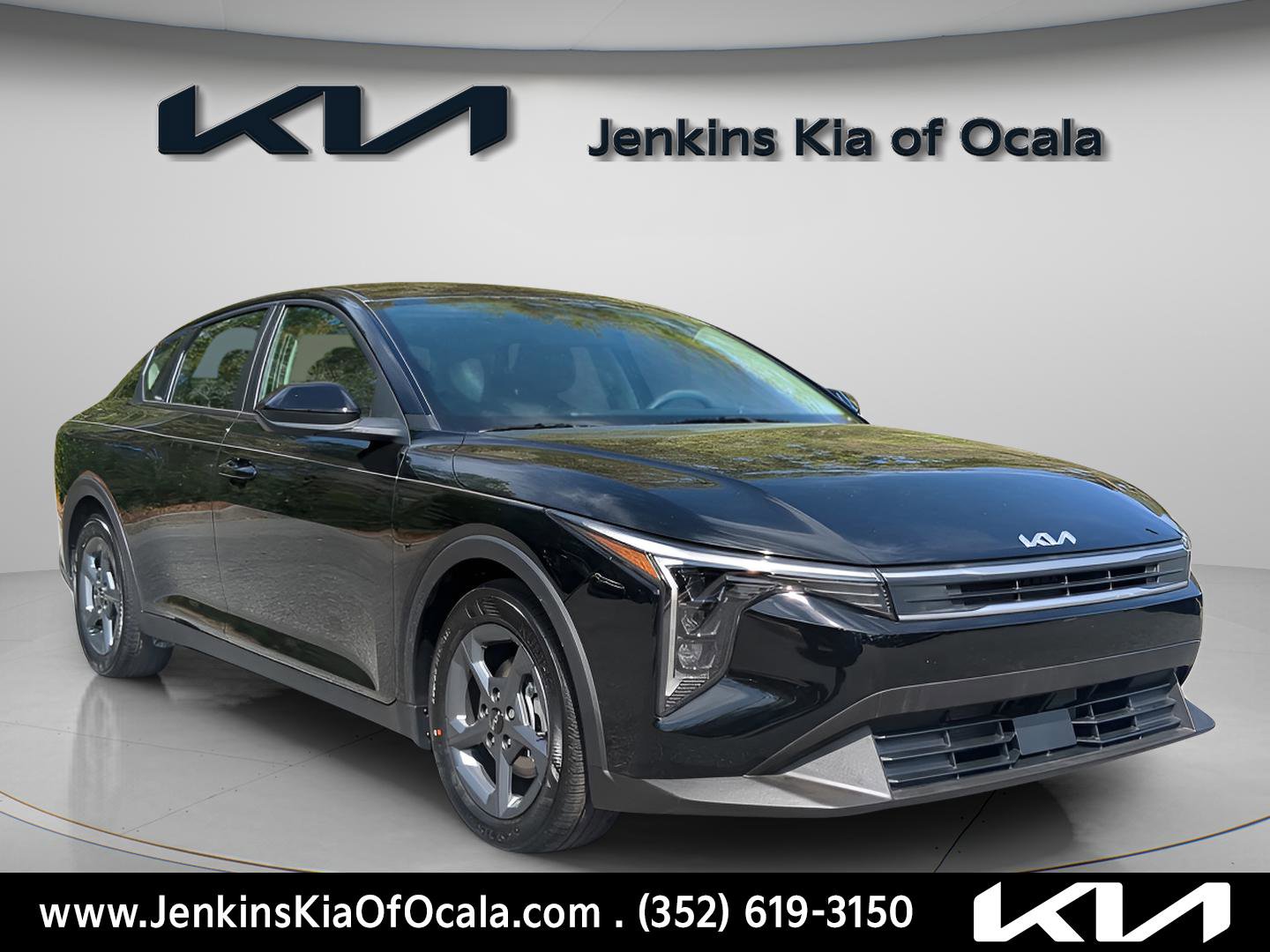 New 2025 Kia K4 LXS image 3